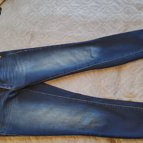 NWOT JEANS - Picture 4 of 8
